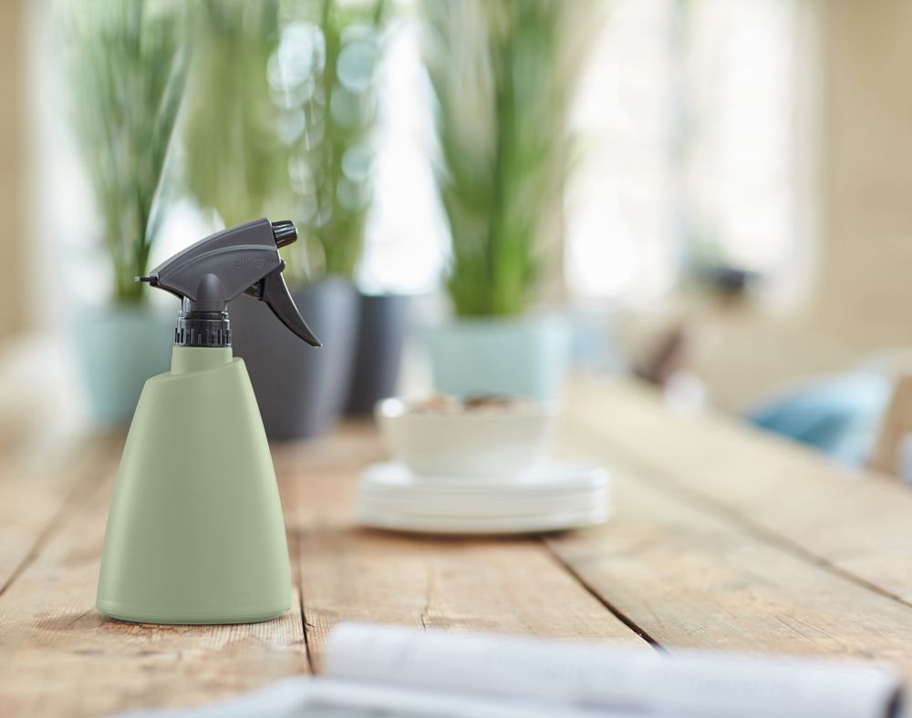 BNDL Brussels Watering Can + Sprayer