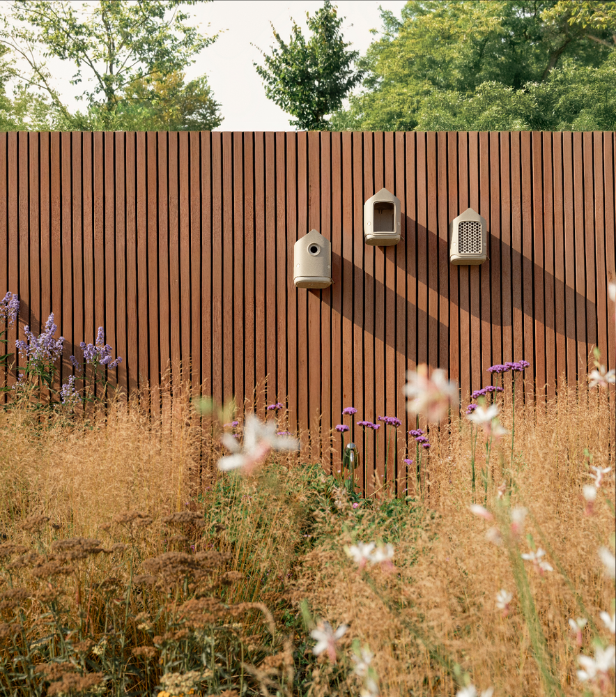 Cosy Bird House 18