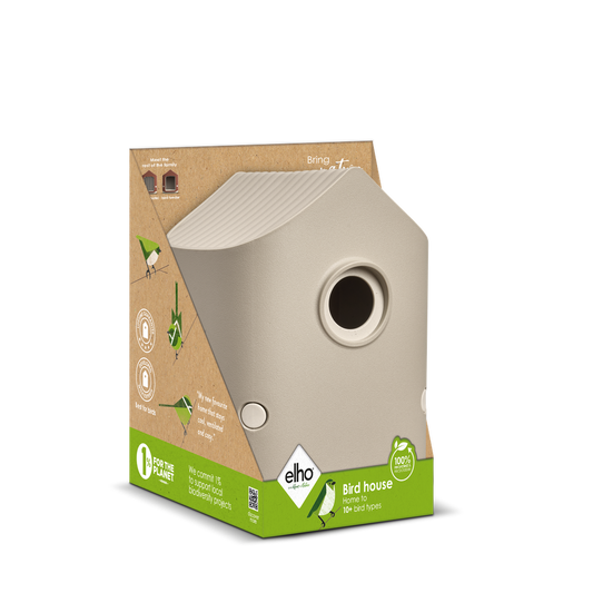 Cosy Bird House 18